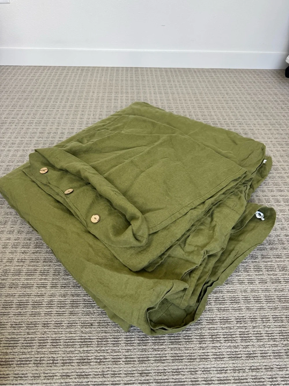 Simple Opulence Linen king Duvet Cover Set - Button Loop